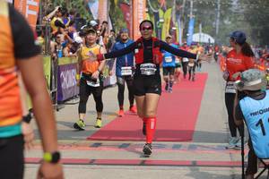 BIB: 60390, 
                            <button type="button" onclick="openModal(8250308)" class="btn btn-primary btn-sm float-right btn-popup" data-toggle="modal" data-target=".modal-high-quality">
                        <i class="fas fa-shopping-cart"></i> Add to Cart
                    </button>
                                            <button type="button" onclick="isThisMe(8250308, true)" class="btn btn-success btn-sm float-right btn-popup btn-isme hidden" data-toggle="tooltip" data-placement="bottom" title="นี่คือรูปของคุณใช่ไหม คลิกที่นี่เพื่อเอาเข้าอัลบั้ม">
                        <i class="fas fa-plus"></i> Add to album
                    </button>
                    <button type="button" onclick="isThisMe(8250308, false)" class="btn btn-warning btn-sm float-right btn-popup btn-isnotme hidden">
                        <i class="fas fa-ban"></i> Remove from album
                    </button>